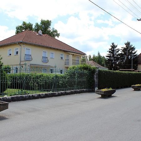 Otto Apartment Harkány Exterior foto